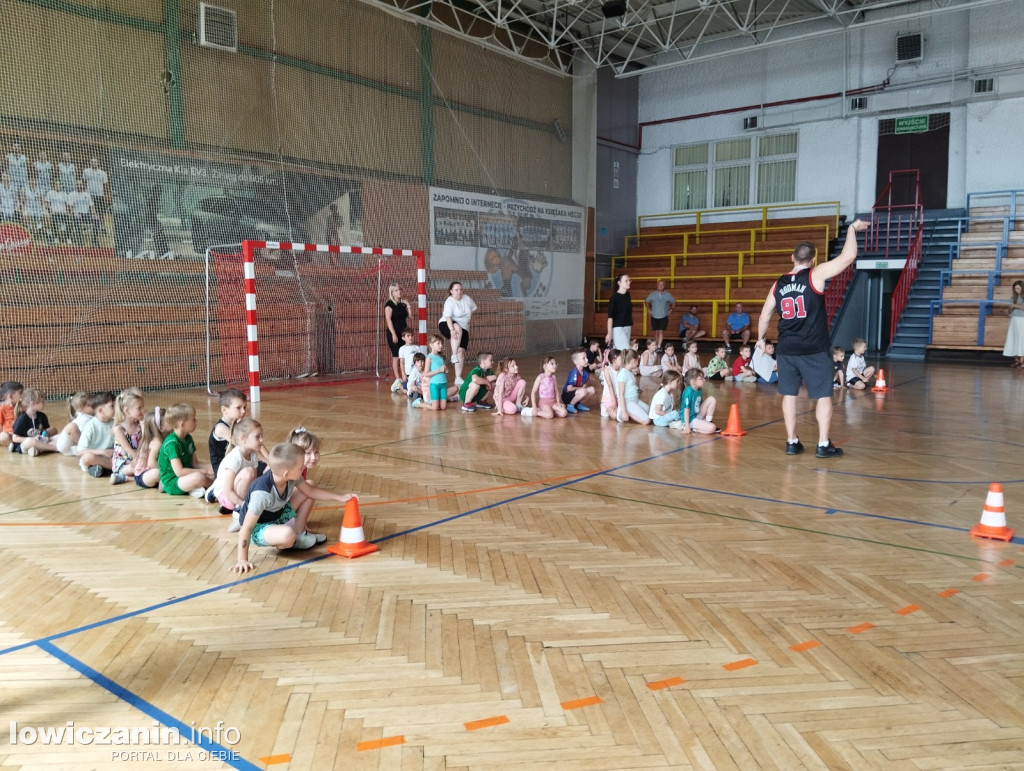 Łowicz. Olimpiada Przedszkolaka w hali OSiR