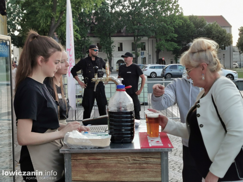 ESKA Summer City na Starym Rynku w Łowiczu