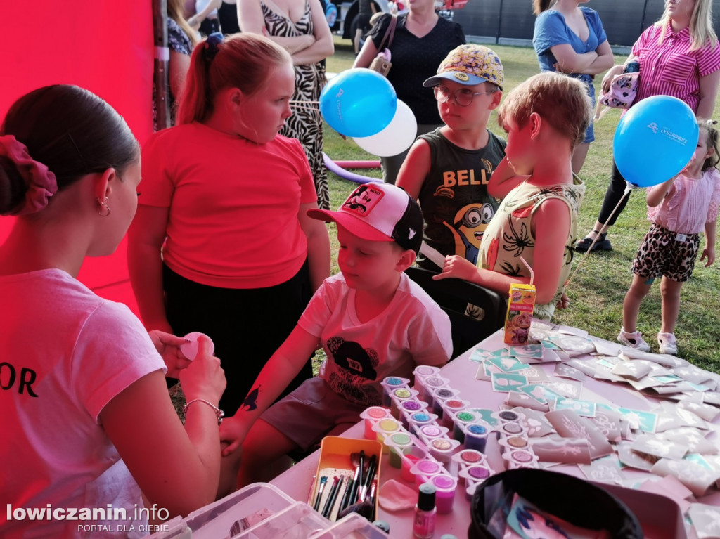 Gm. Łyszkowice. Letni Piknik Rodzinny w Gzince