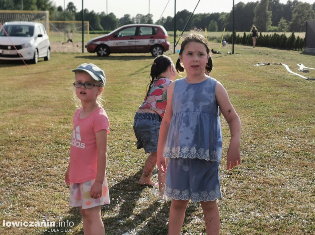 Gm. Łyszkowice. Letni Piknik Rodzinny w Gzince