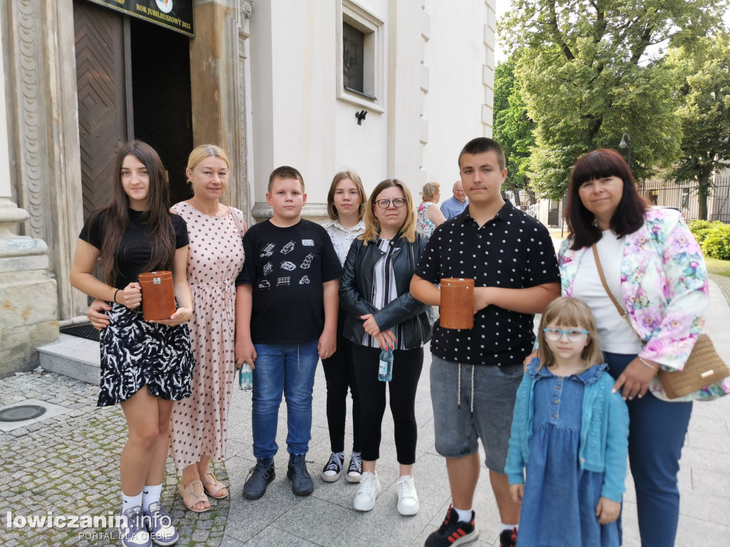 Łowicz. Zbiórka dla Agaty w łowickiej katedrze
