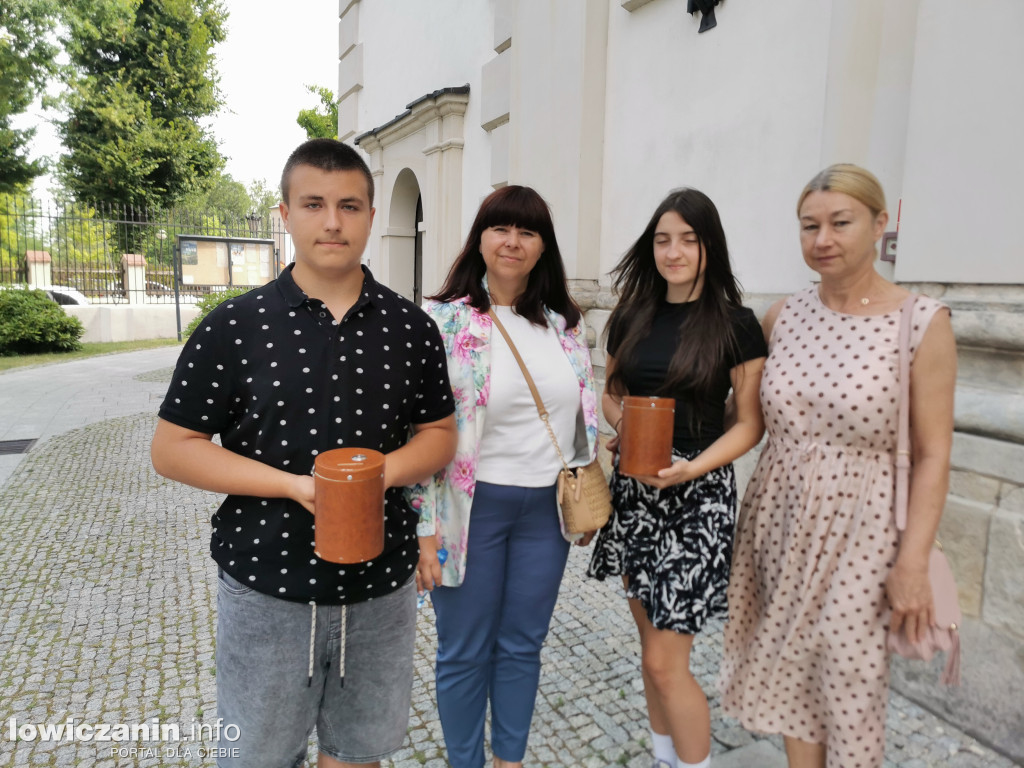 Łowicz. Zbiórka dla Agaty w łowickiej katedrze