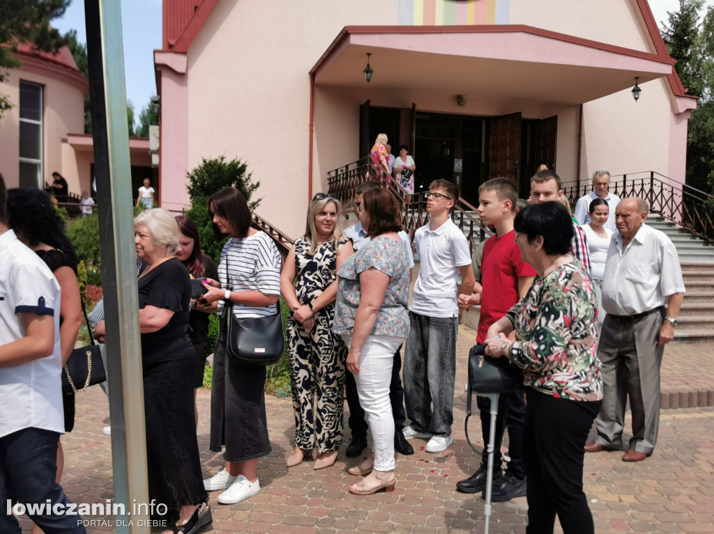 Bobrowniki. Kiermasz ciast dla Agaty z Zielkowic