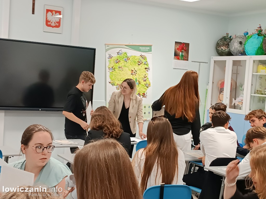 Maturzyści odebrali świadectwa w Pijarskim LO