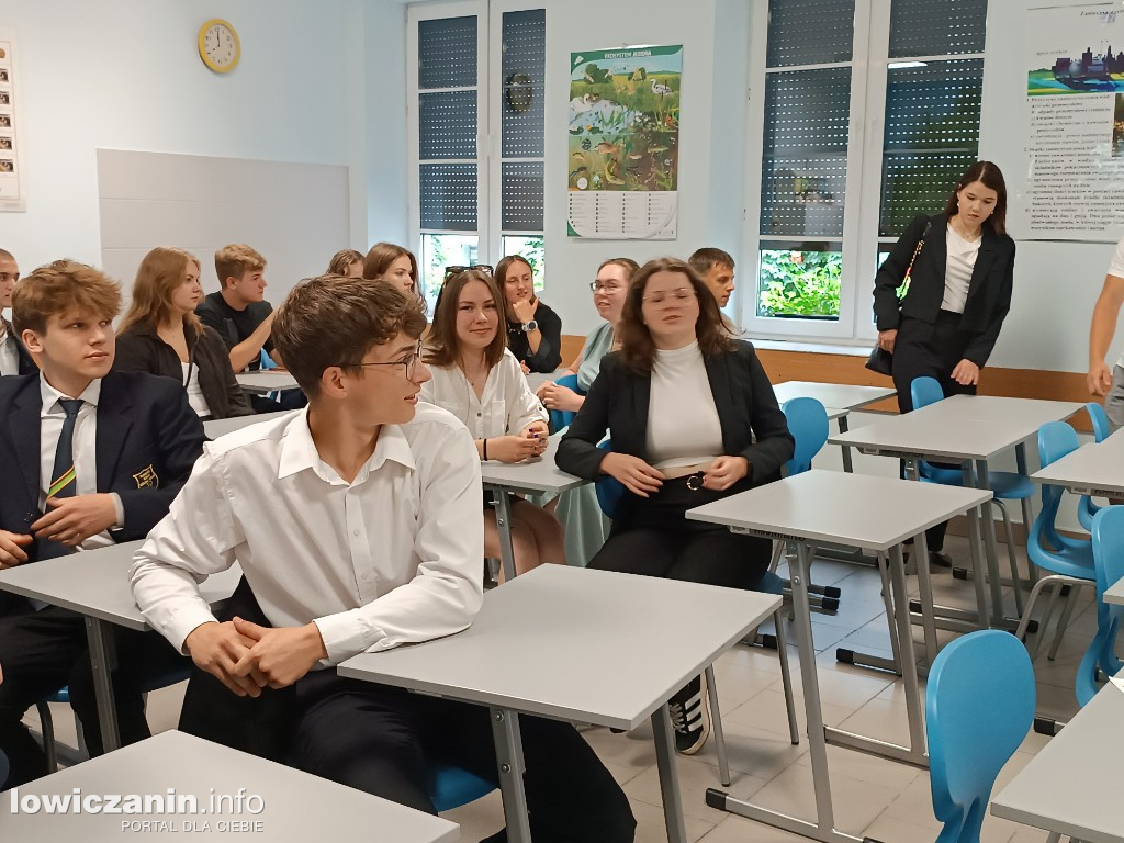 Maturzyści odebrali świadectwa w Pijarskim LO