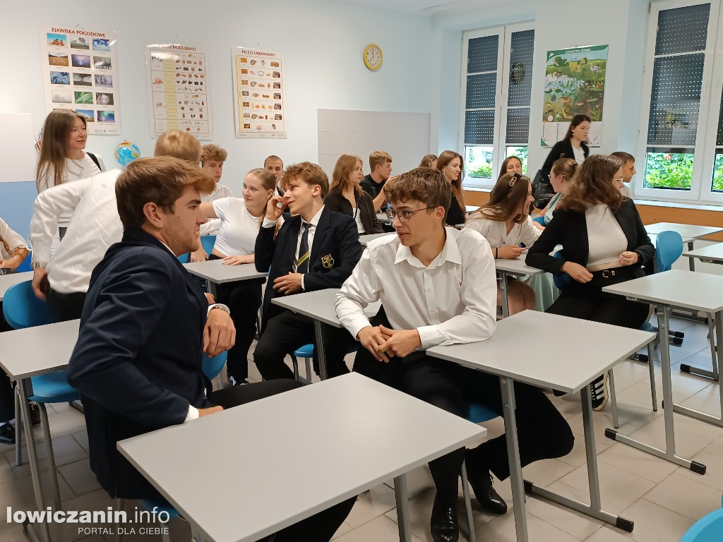 Maturzyści odebrali świadectwa w Pijarskim LO