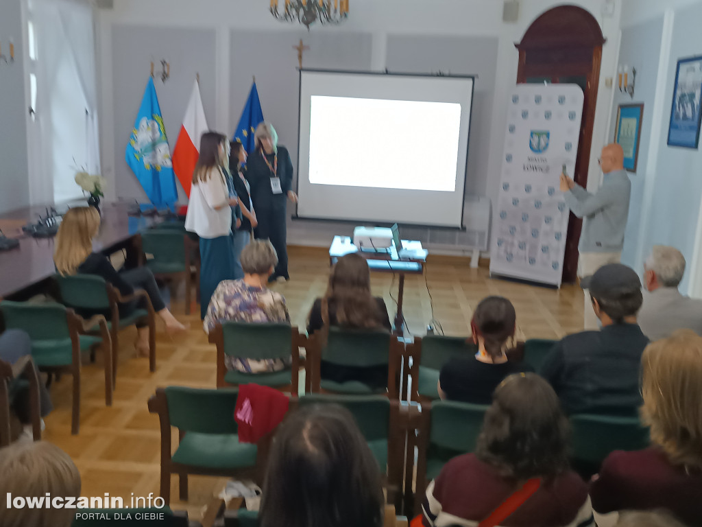 Studenci architektury w Łowiczu