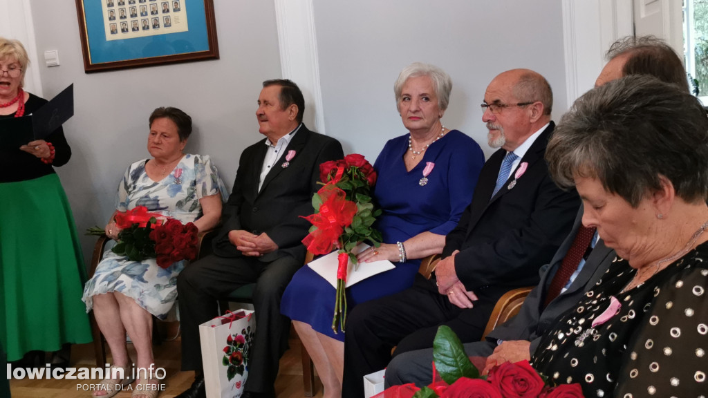 Uroczystość Złotych Godów w łowickim ratuszu