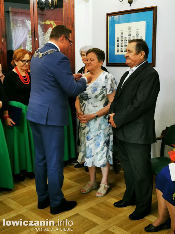 Uroczystość Złotych Godów w łowickim ratuszu