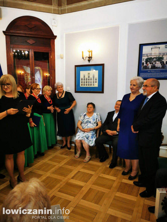Uroczystość Złotych Godów w łowickim ratuszu