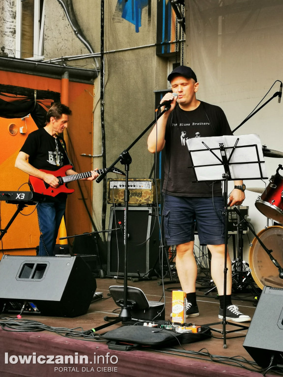 Trwa Koncertowe Kino Letnie na dziedzińcu ŁOK