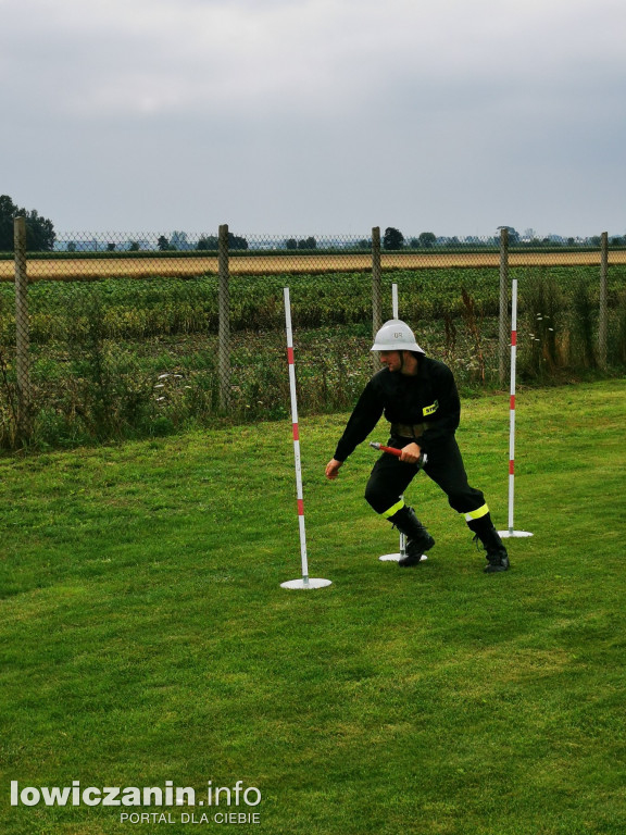 Rywalizacja drużyn OSP z gminy Kocierzew Południowy