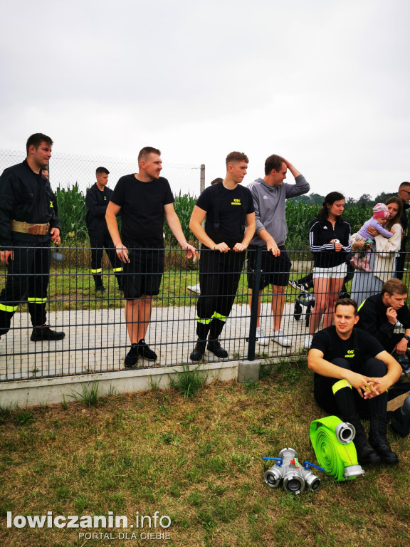 Rywalizacja drużyn OSP z gminy Kocierzew Południowy