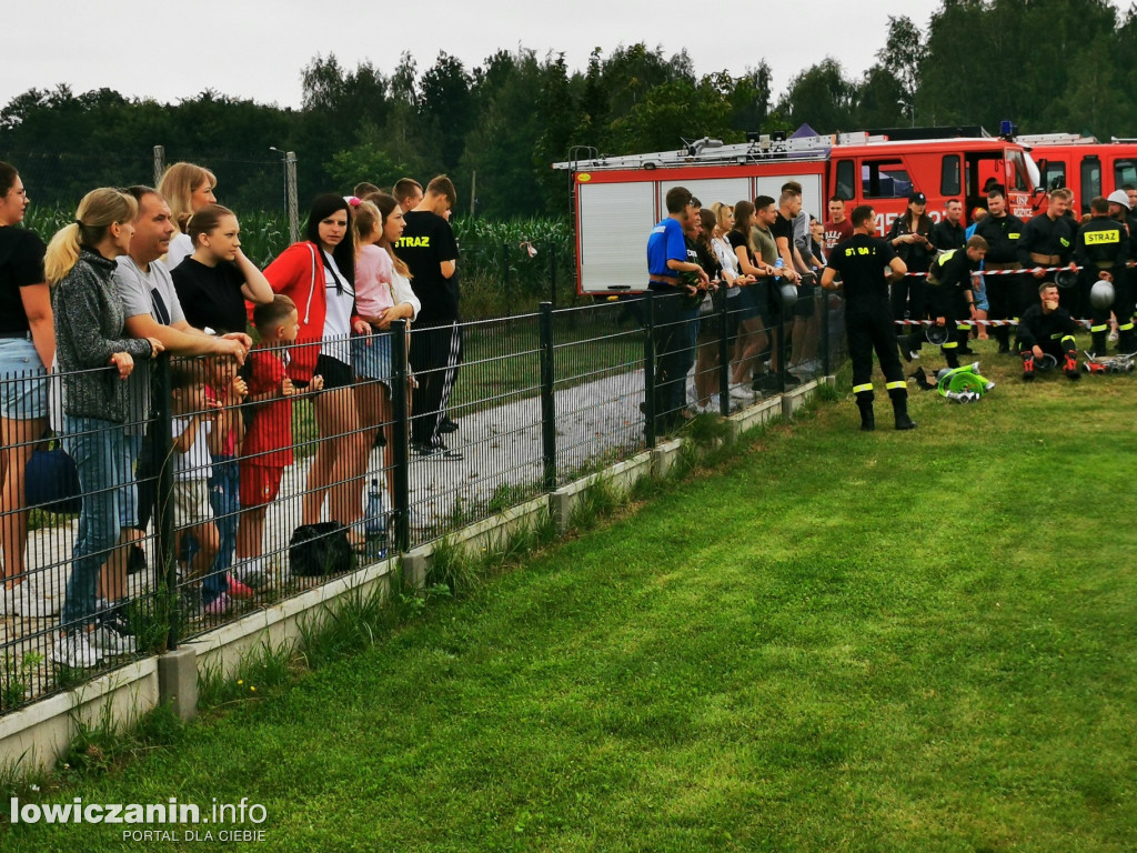 Rywalizacja drużyn OSP z gminy Kocierzew Południowy
