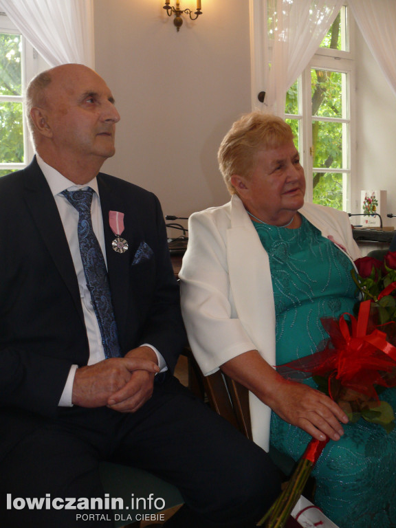 Uroczystość Złotych Godów w łowickim ratuszu