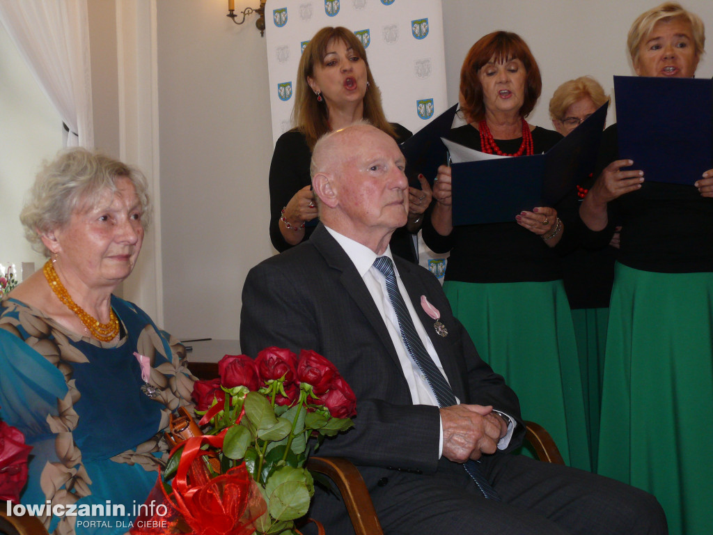 Uroczystość Złotych Godów w łowickim ratuszu