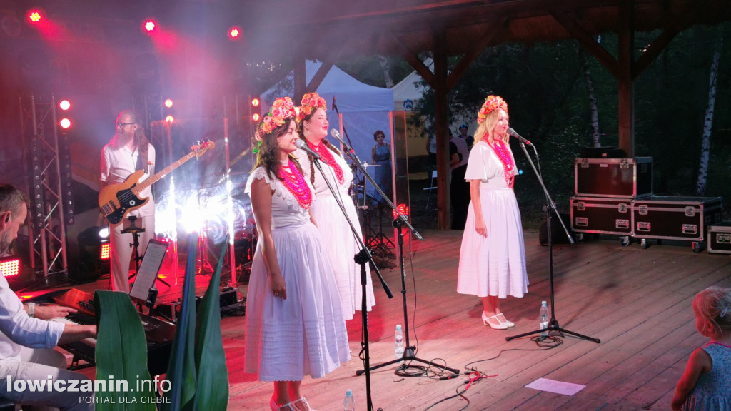 Łowickie Żniwa. Koncert zespołów: Tulia i Turnioki