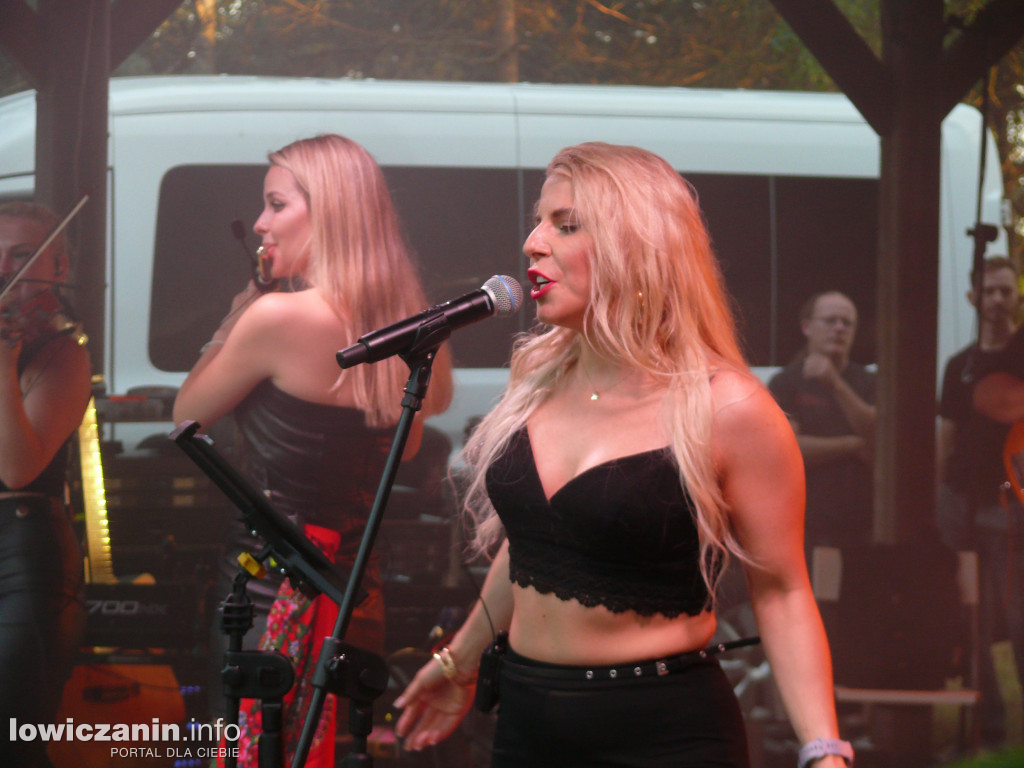 Łowickie Żniwa. Koncert zespołów: Tulia i Turnioki
