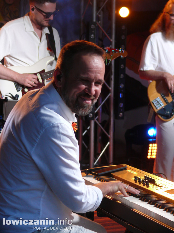 Łowickie Żniwa. Koncert zespołów: Tulia i Turnioki