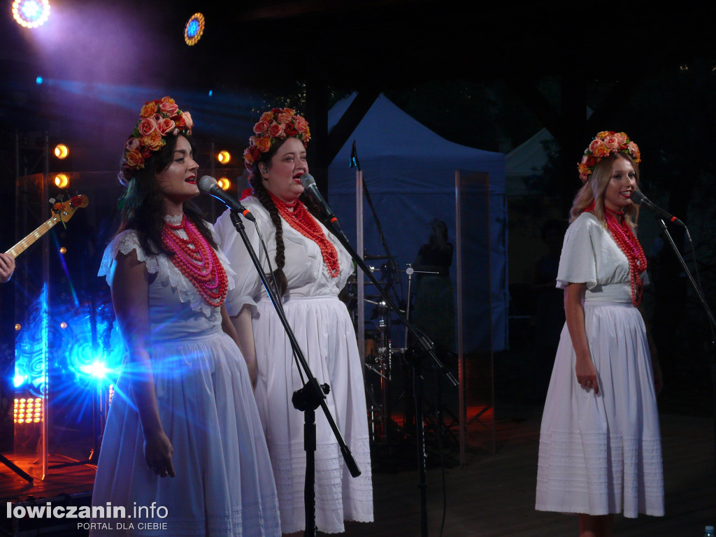 Łowickie Żniwa. Koncert zespołów: Tulia i Turnioki