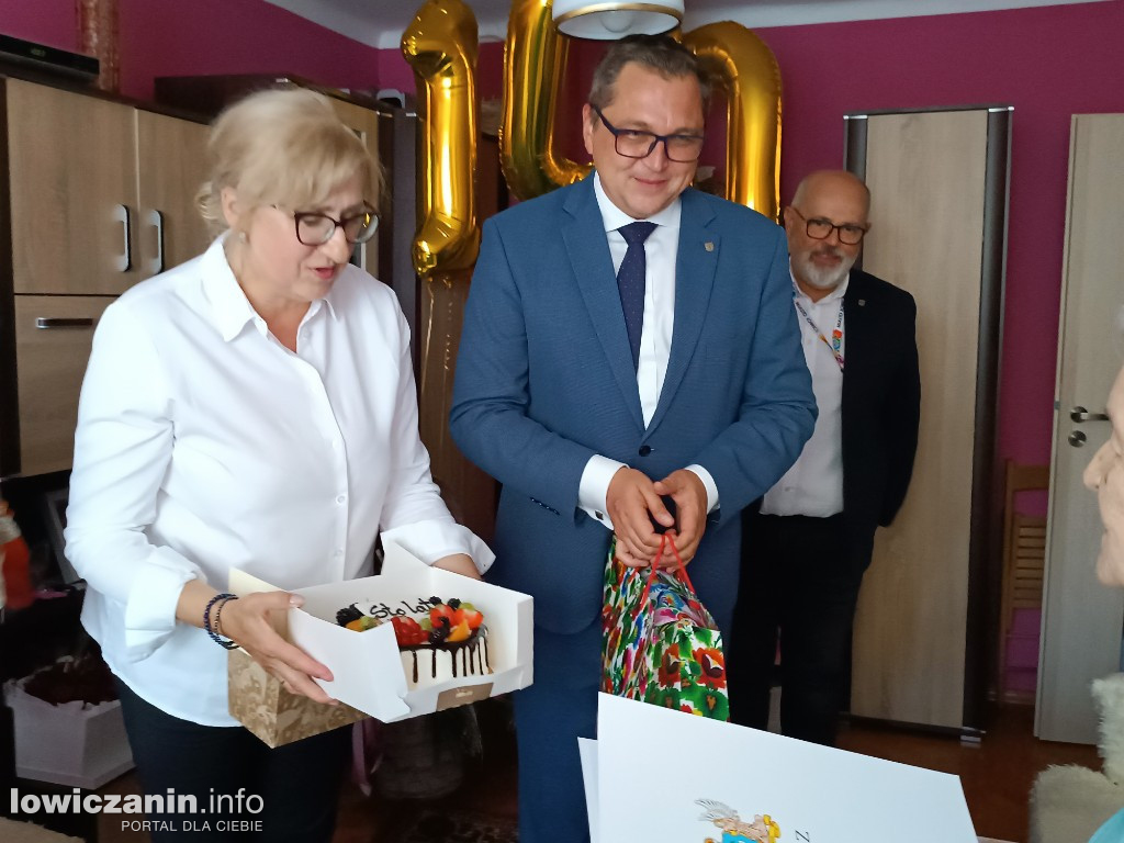 Łowicz. 100 lat pani Ireny Wesołowskiej