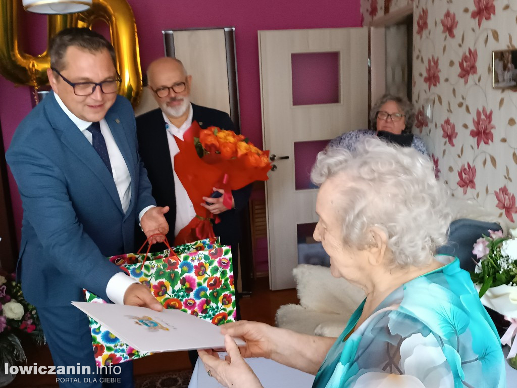 Łowicz. 100 lat pani Ireny Wesołowskiej