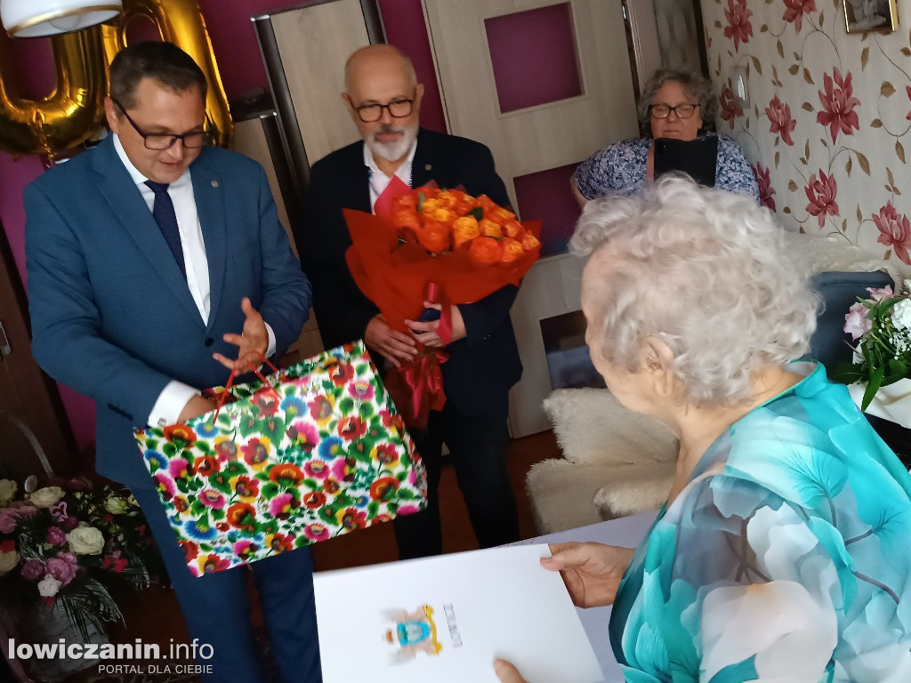 Łowicz. 100 lat pani Ireny Wesołowskiej