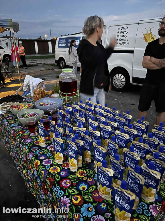 Kino plenerowe na Zatorzu z 100 widzów
