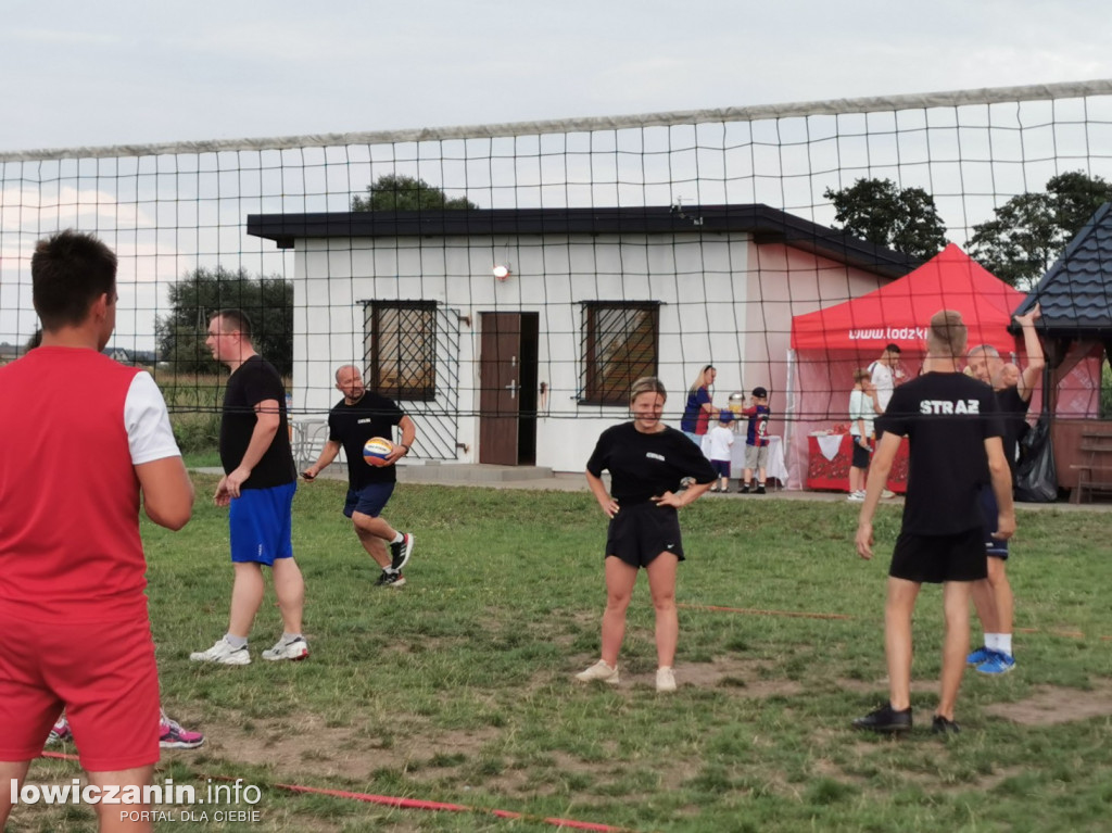 Rodzinny piknik sportowy w Woli Mąkolskiej