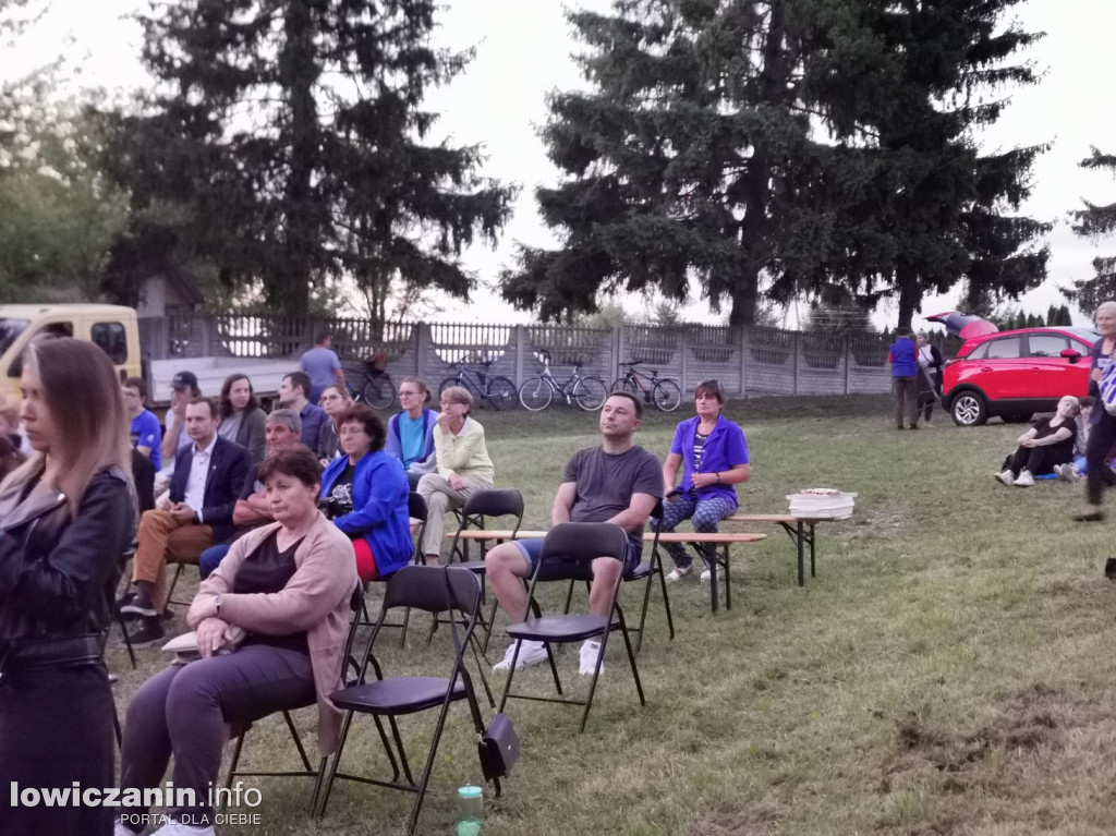 Plenerowy pokaz reportażu w Bolimowie