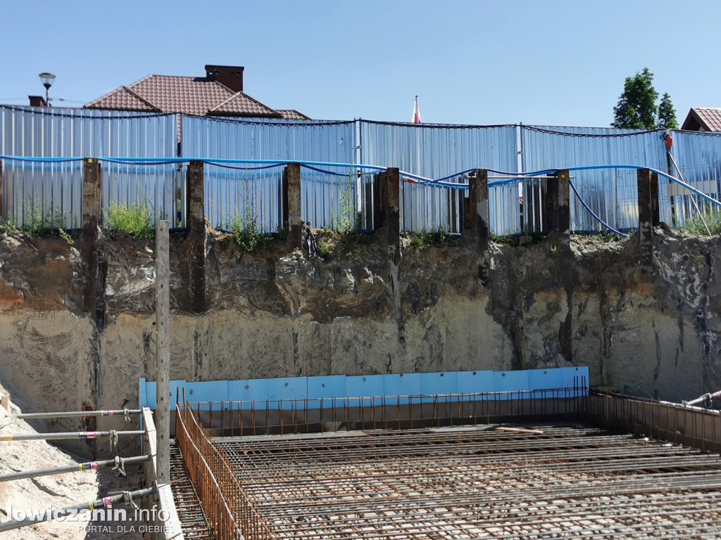 Rosną spółdzielcze bloki na Bratkowicach