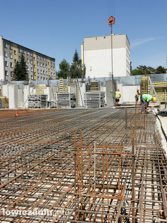 Rosną spółdzielcze bloki na Bratkowicach