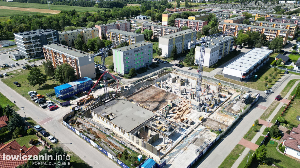 Rosną spółdzielcze bloki na Bratkowicach