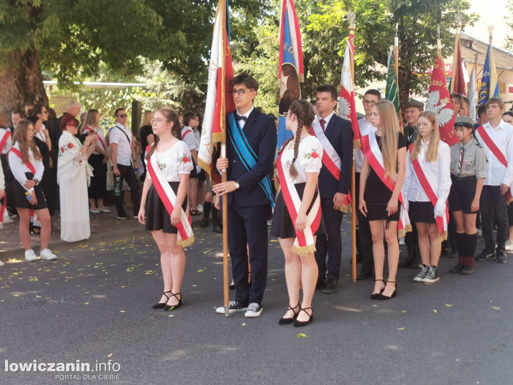 Uroczystości patriotyczne pod pomnikiem Piłsudskiego
