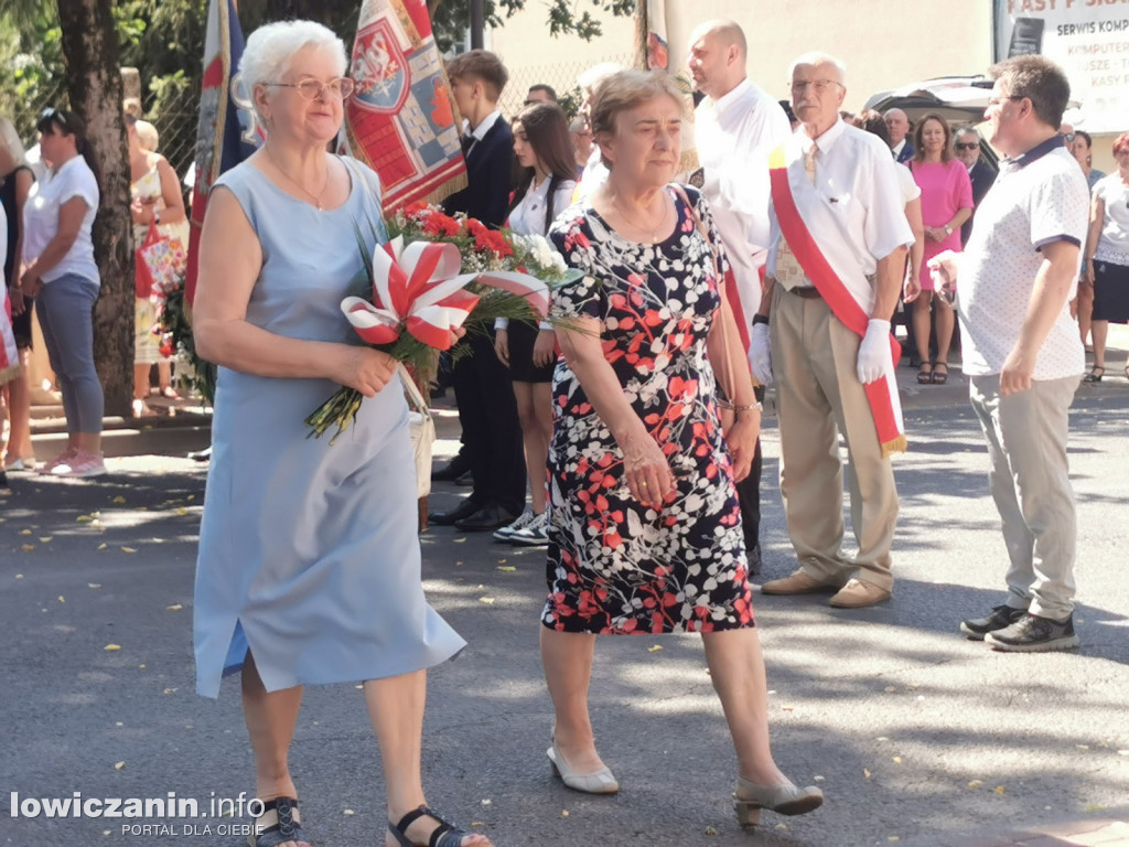 Uroczystości patriotyczne pod pomnikiem Piłsudskiego