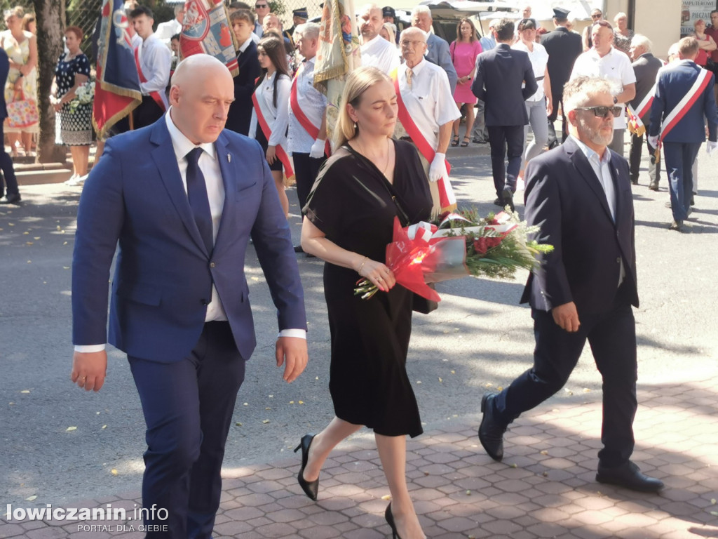 Uroczystości patriotyczne pod pomnikiem Piłsudskiego