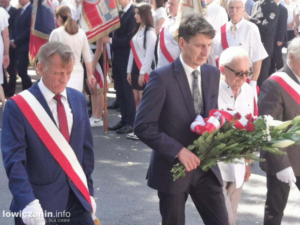 Uroczystości patriotyczne pod pomnikiem Piłsudskiego