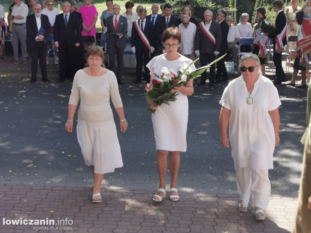 Uroczystości patriotyczne pod pomnikiem Piłsudskiego