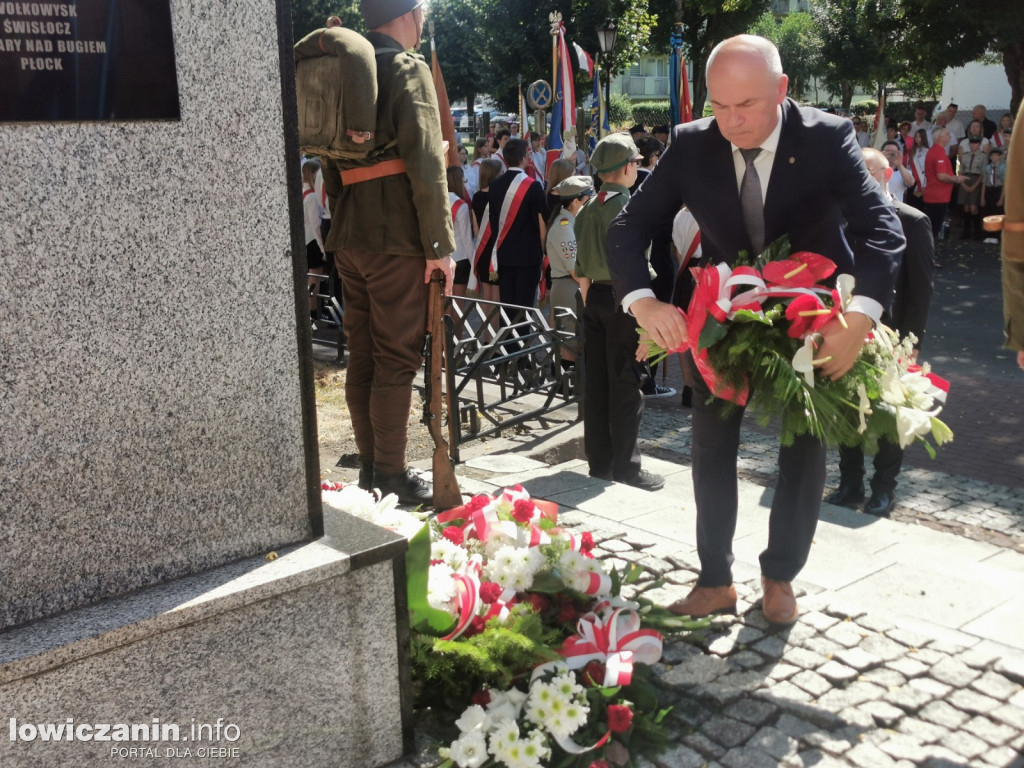 Uroczystości patriotyczne pod pomnikiem Piłsudskiego