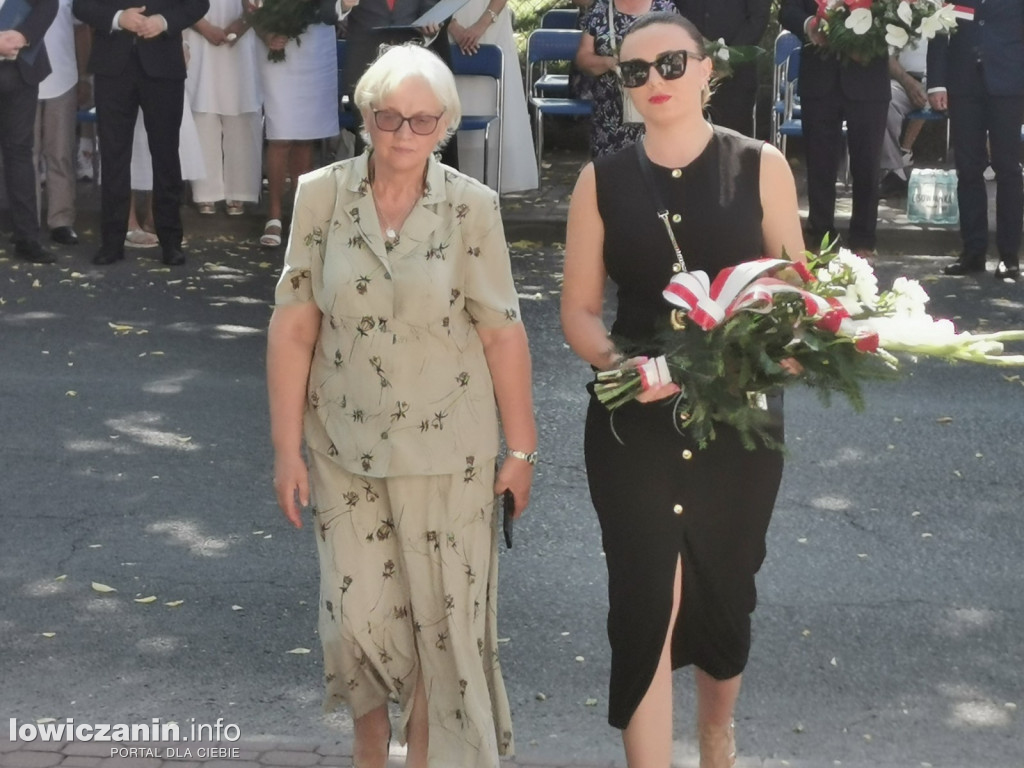 Uroczystości patriotyczne pod pomnikiem Piłsudskiego