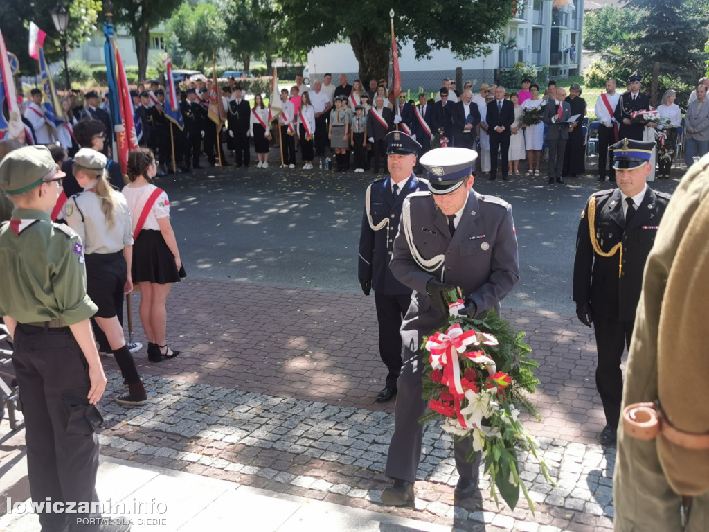 Uroczystości patriotyczne pod pomnikiem Piłsudskiego