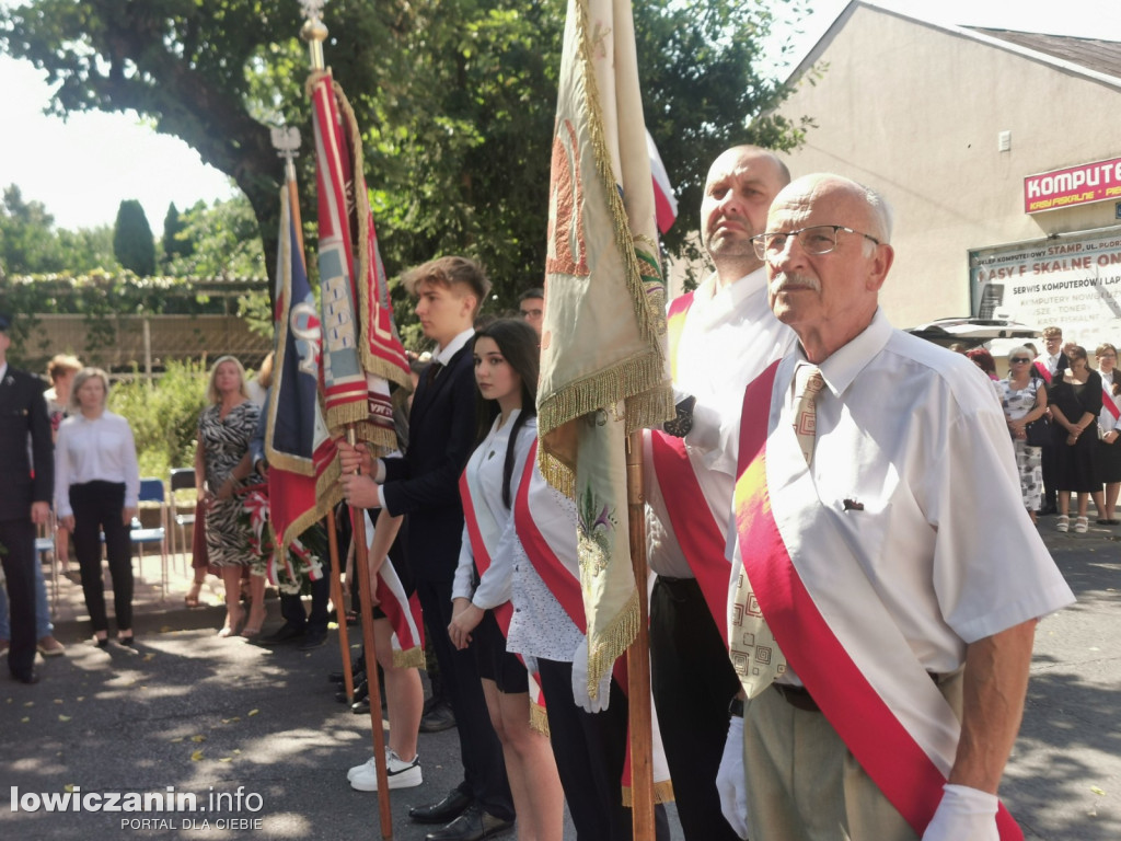 Uroczystości patriotyczne pod pomnikiem Piłsudskiego