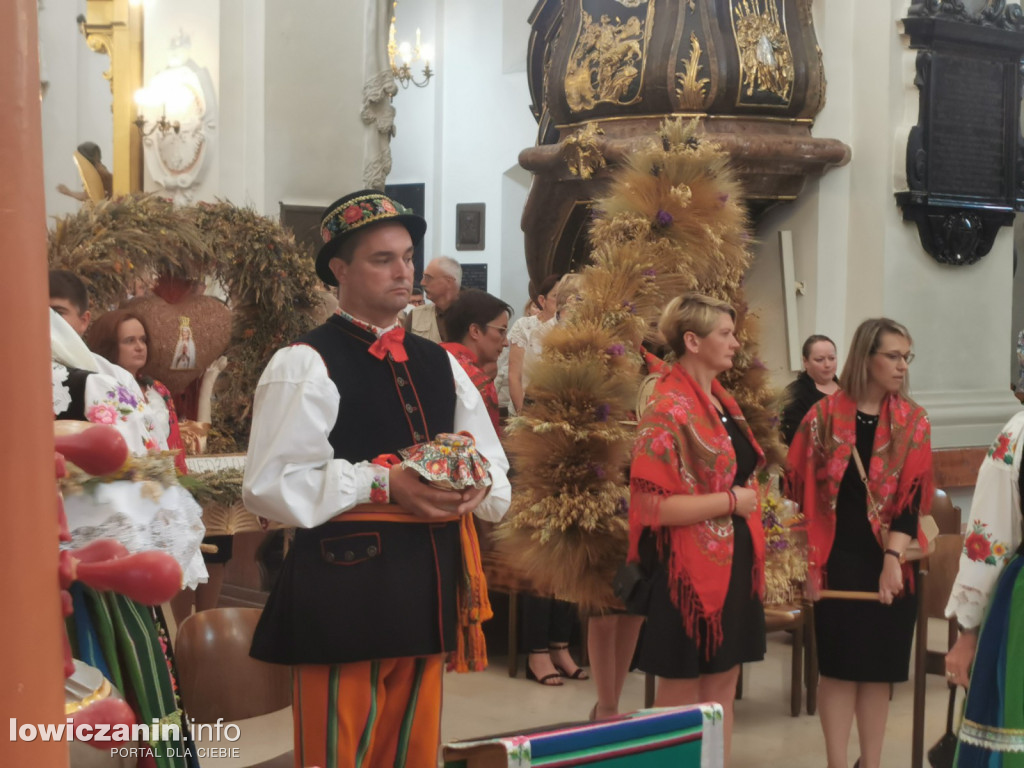 Dożynki w parafii katedralnej