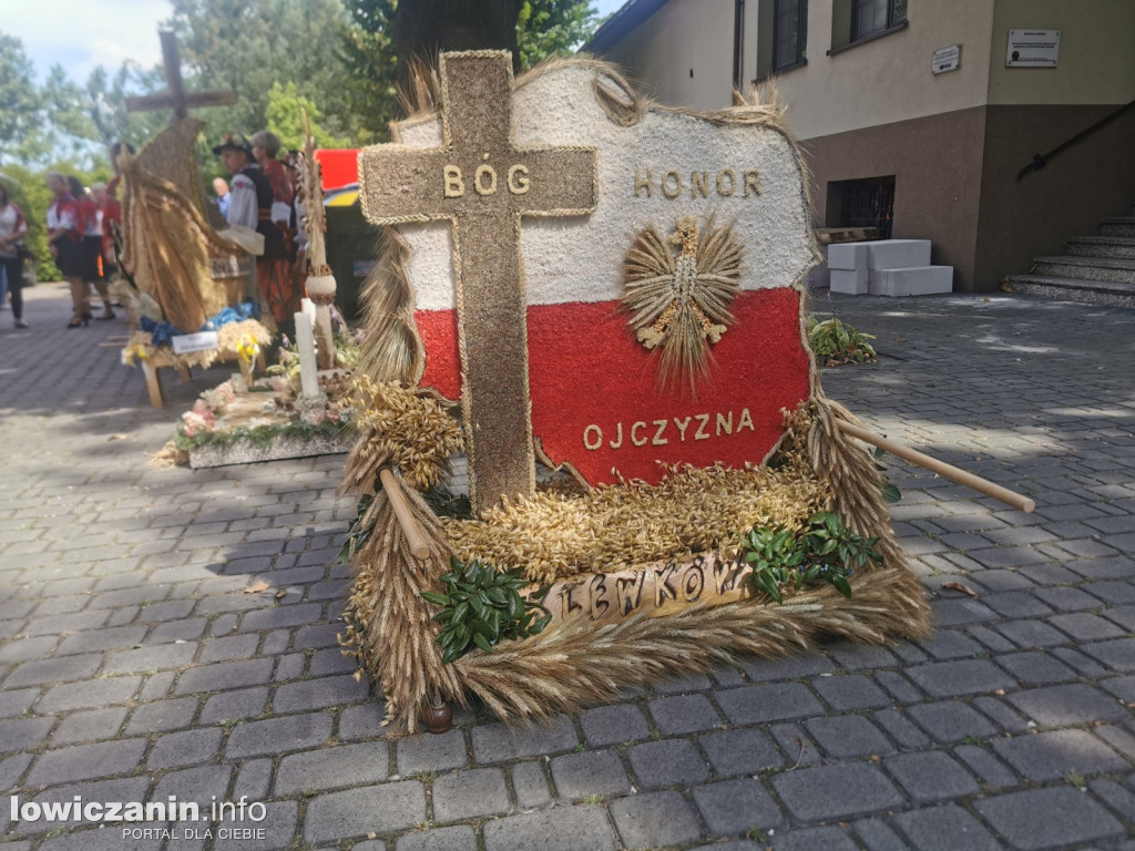 Dożynki w parafii katedralnej