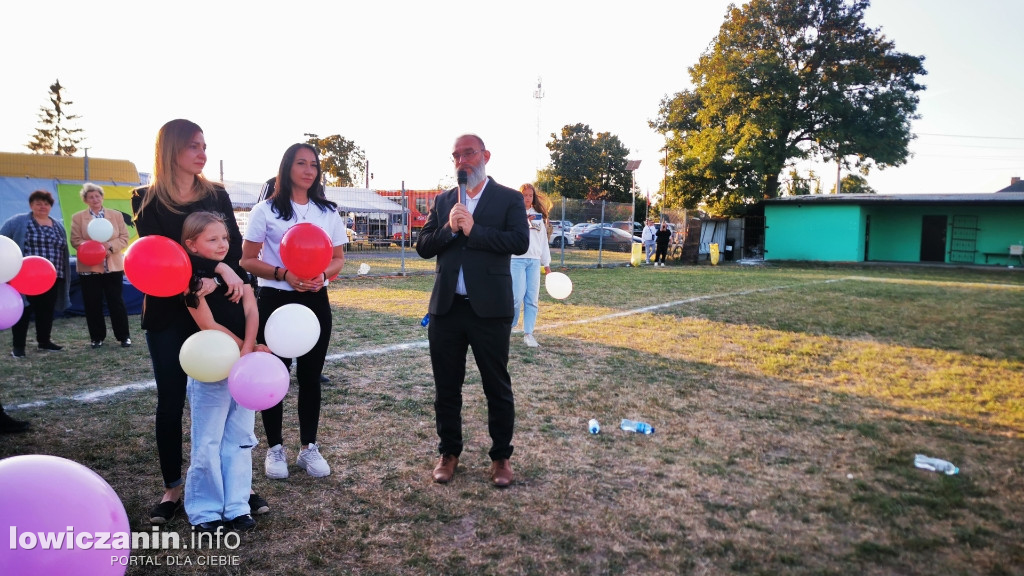 300 balonów poszybowało w niebo