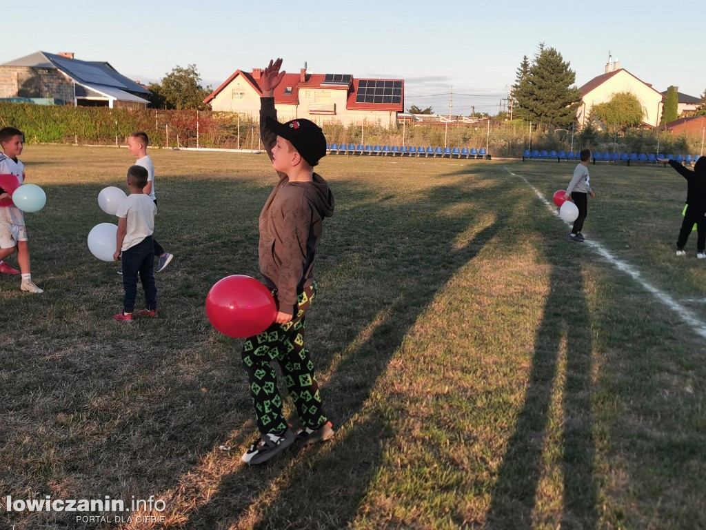 300 balonów poszybowało w niebo
