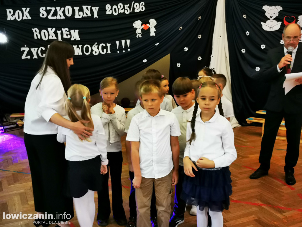 Rozpoczęcie roku szkolnego w SP1 w Łowiczu