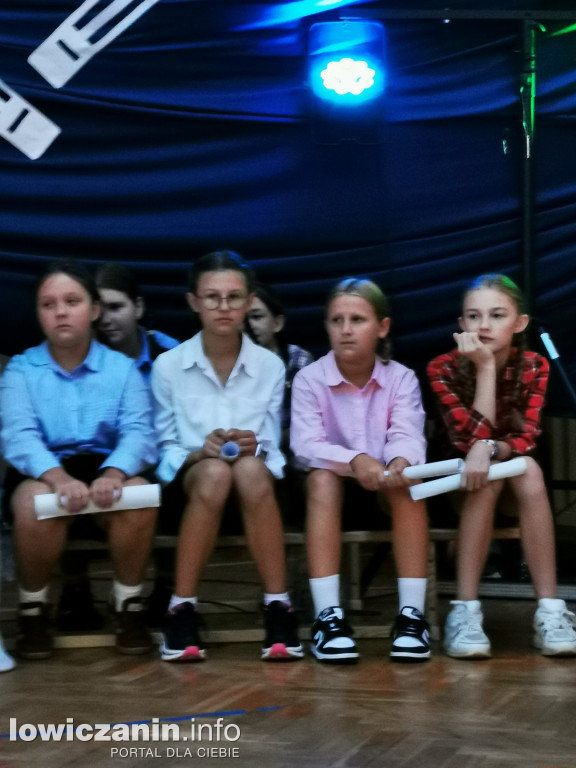 Rozpoczęcie roku szkolnego w SP1 w Łowiczu