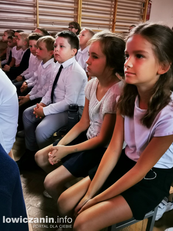 Rozpoczęcie roku szkolnego w SP1 w Łowiczu