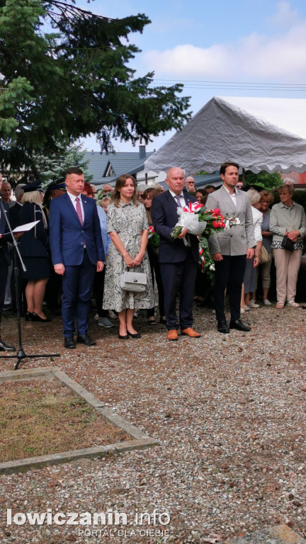 1 września w Łowiczu. Uroczystości na cmentarzu wojennym przy ul. Listopadowej